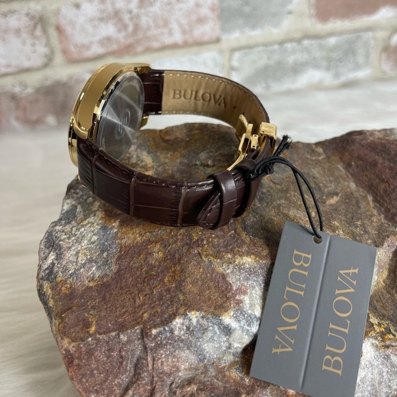 Men's Chronograph Wilton Brown
Leather Strap Watch 46.5mm NWT - Picture 8 of 12